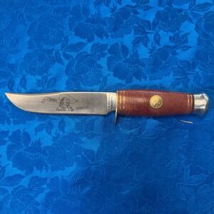 Buffalo Bill The Wild West Bowie Knife No. 1 Commemorative Fixed Blade